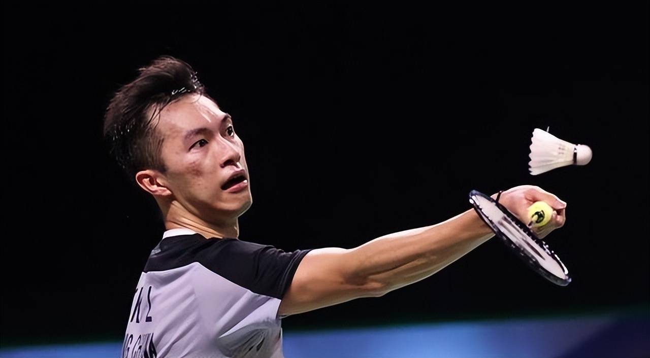 记者:曼联有意阿贾克斯17岁中场乔西-莫基奥(记者称曼联有意引进阿贾克斯17岁中场乔西-莫基奥)